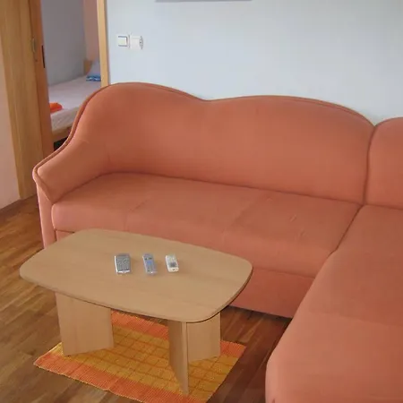 Apartman Pavicic * マンドレ